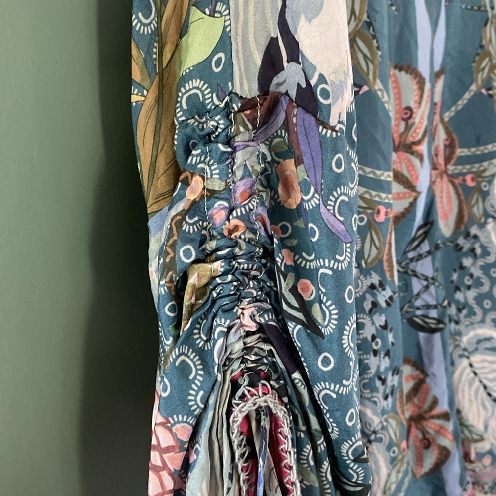 Johnny Was Aran Georgia Silk top - Picture 4 of 10